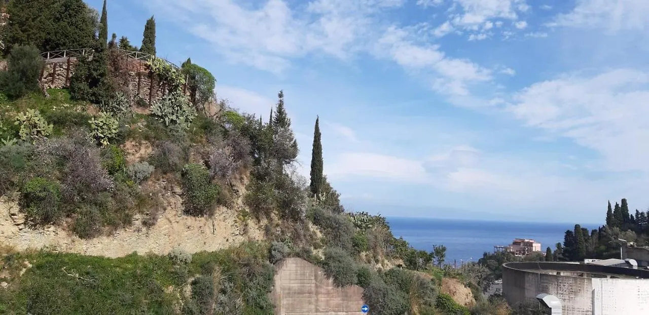 Appartement Il Piccolo Diavolo à Taormine Italie