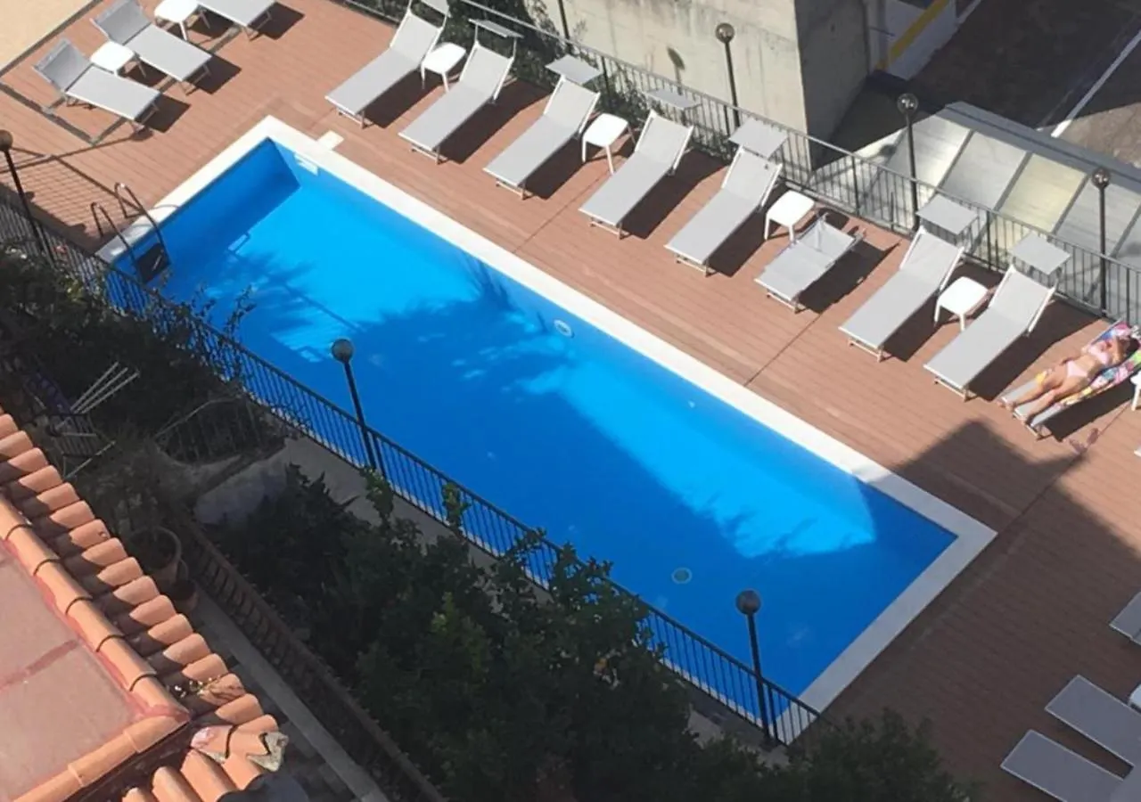 Il Piccolo Diavolo Apartment Taormina