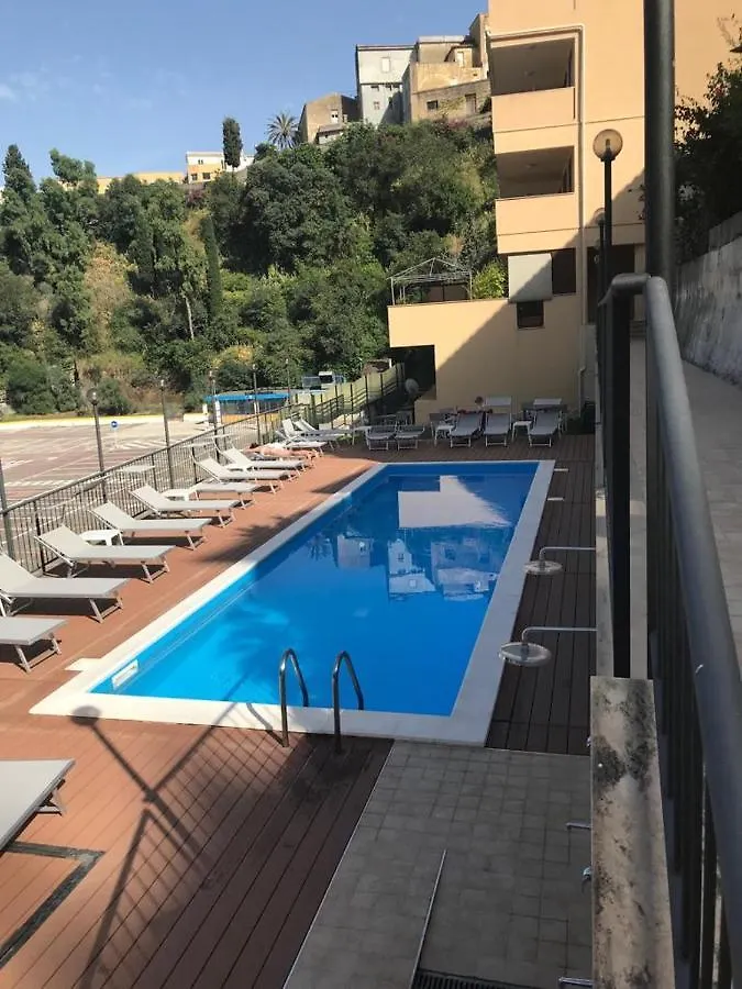 Il Piccolo Diavolo Apartment Taormina 0*,